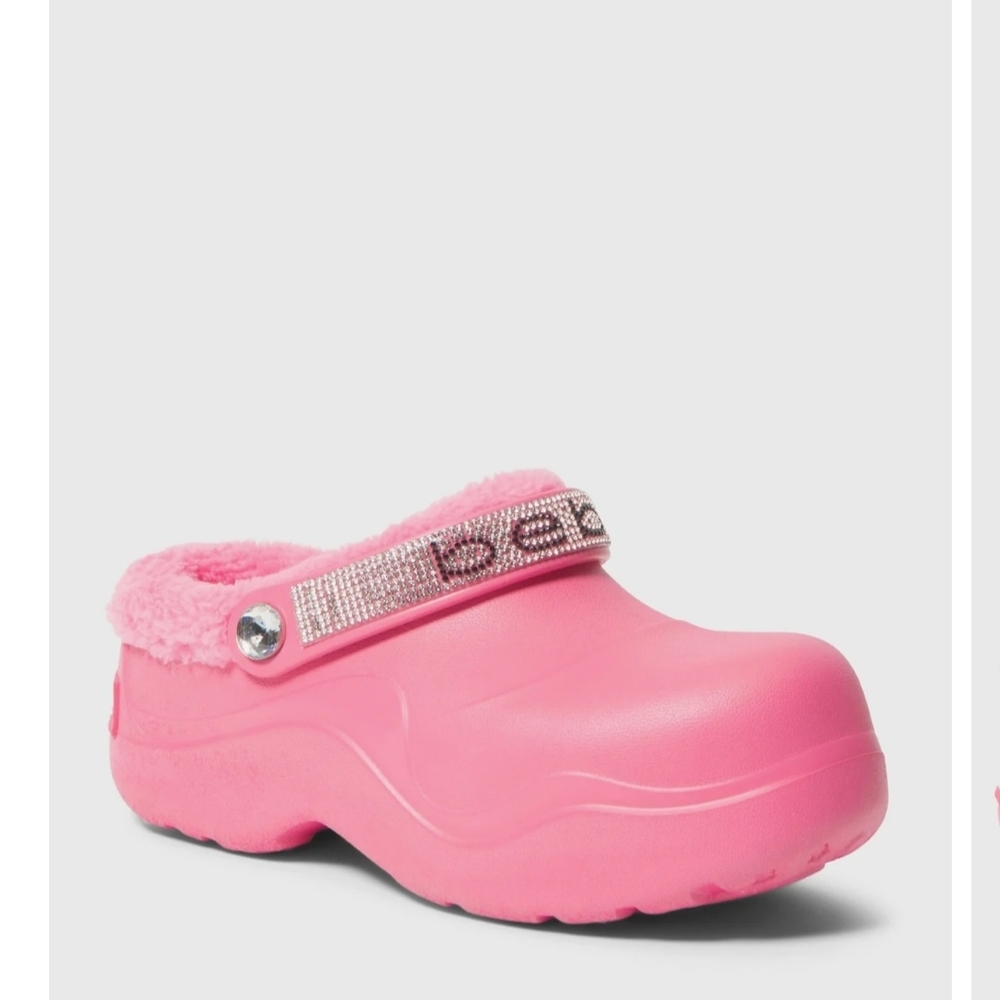 NEW BEBE With Tags  Pink Fur Lined Clogs